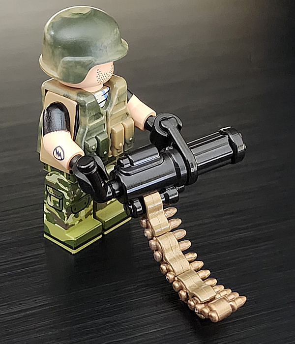 Brickarms Commando Minigun for Minifigures Black Brass Ammo