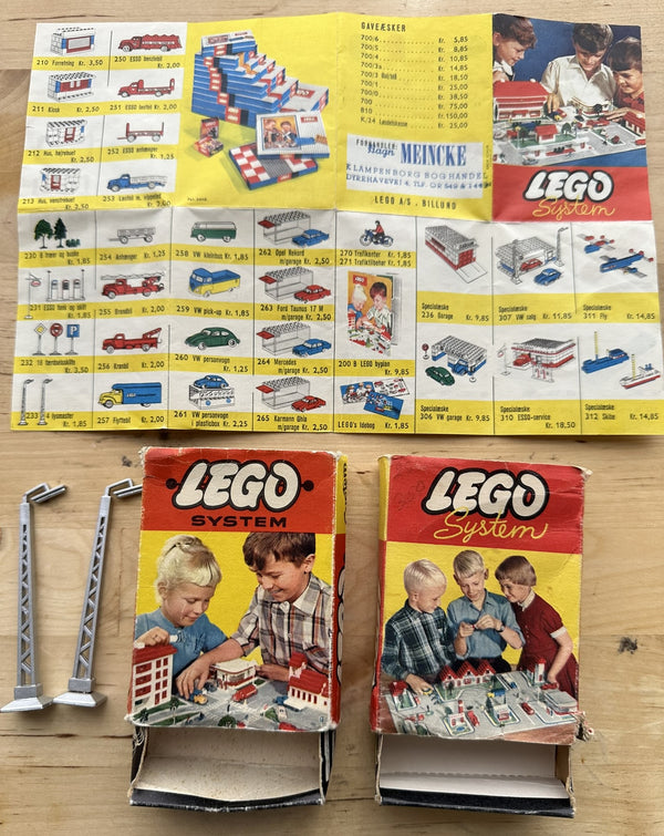 Lego Systems Vintage Lot Set 233, 231 Advertising Instructions Paper