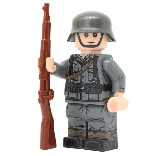 United Bricks Military Building Minifigure WW2 German Rifleman Mid-late war