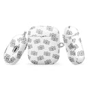 Weißes Case mit gekreuzten Skelettknochen für AirPods®