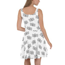 Weißes Skaterkleid mit Skelett-Totenkopf und gekreuzten Knochen