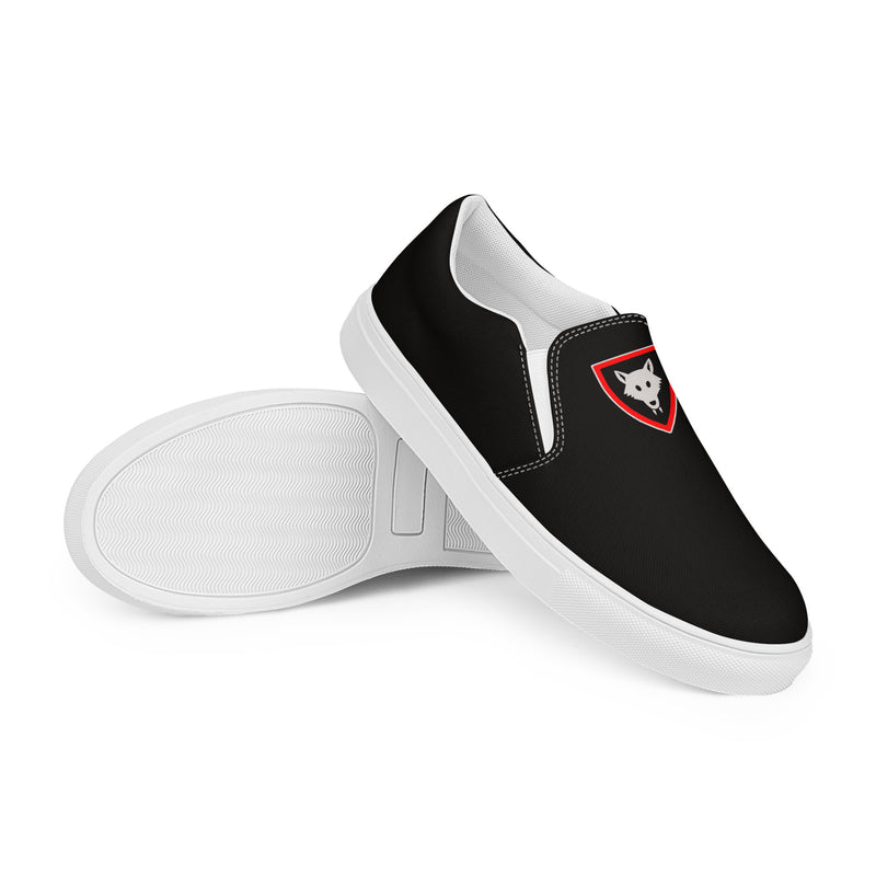Vintage Castle Wolfpack Shield Men’s Slip On Canvas Shoes